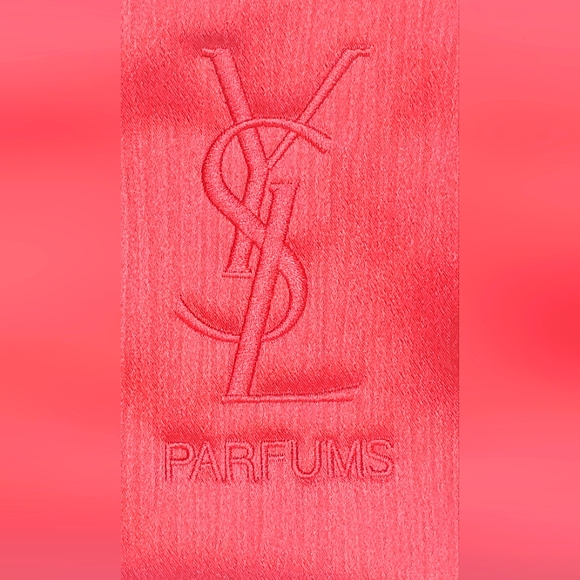 NWOT Yves Saint Laurent- parfume red satin cosmetic pouch-makeup,perfume,jewelry - Picture 8 of 8
